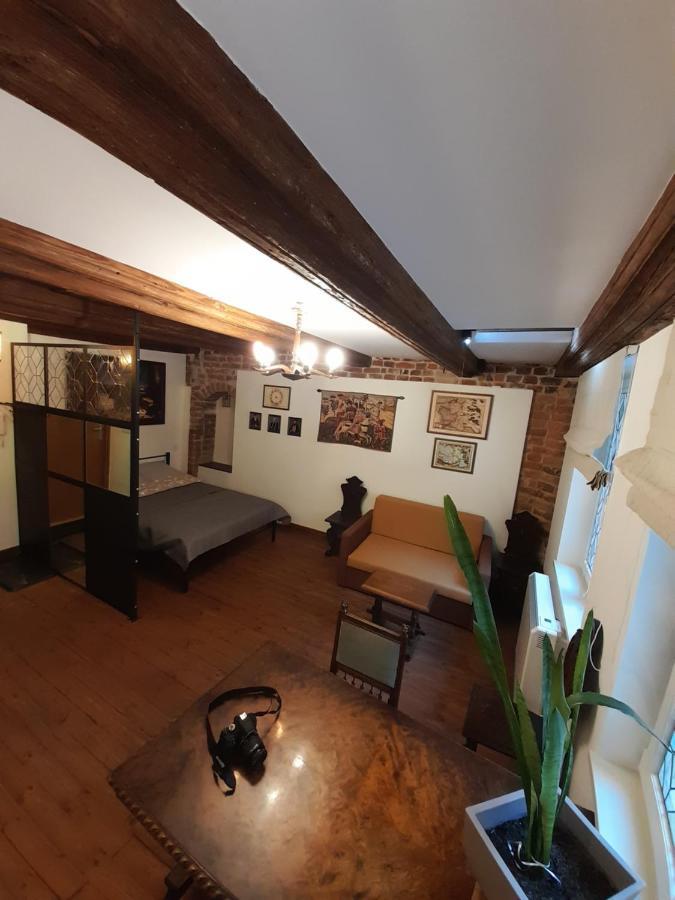 Apartament Witrazysty A.D. 1555 ทอรูน ภายนอก รูปภาพ