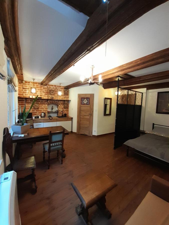 Apartament Witrazysty A.D. 1555 ทอรูน ภายนอก รูปภาพ