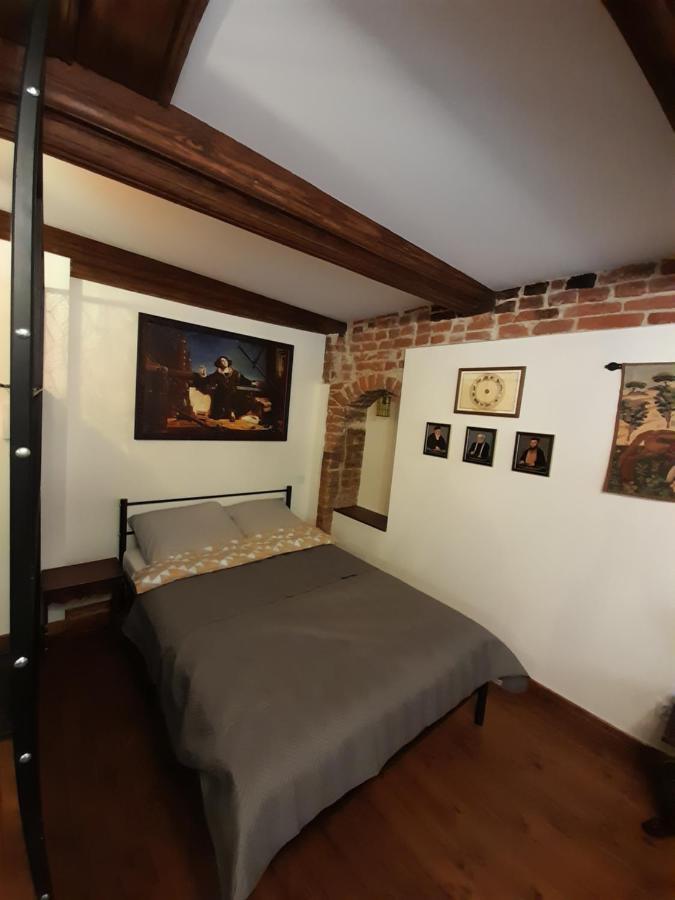 Apartament Witrazysty A.D. 1555 ทอรูน ภายนอก รูปภาพ